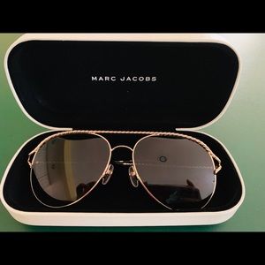 Marc Jacobs gold metal sunglasses with dark lenses